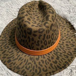 Beautiful olive leopard print hat with tan accent, adjustable and never worn